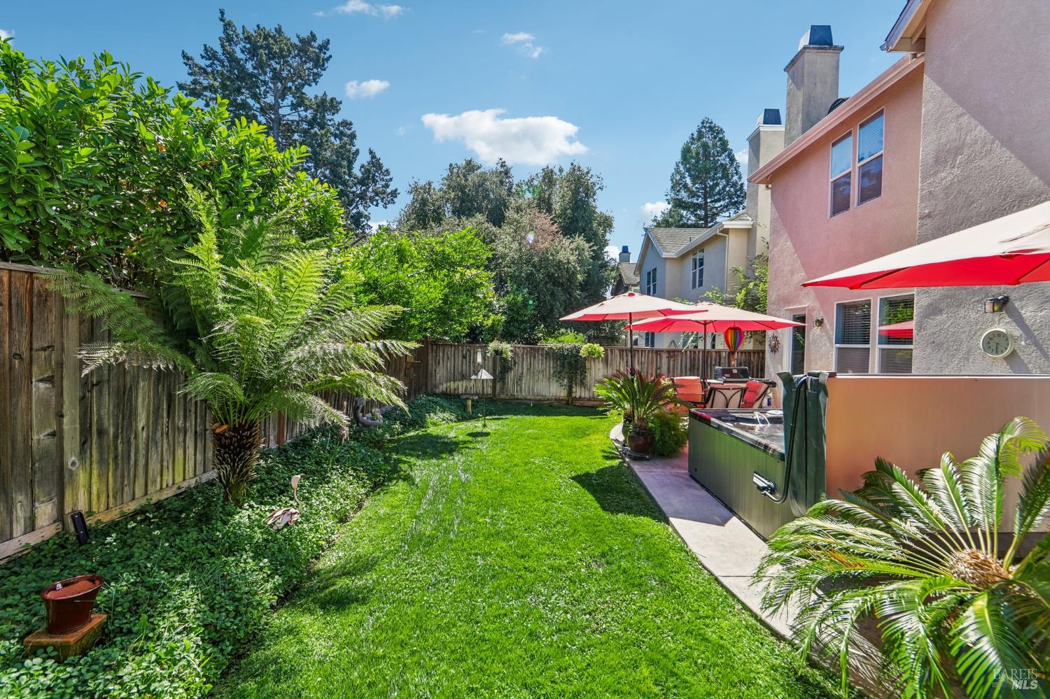 50 Windsor Court Napa CA 94558