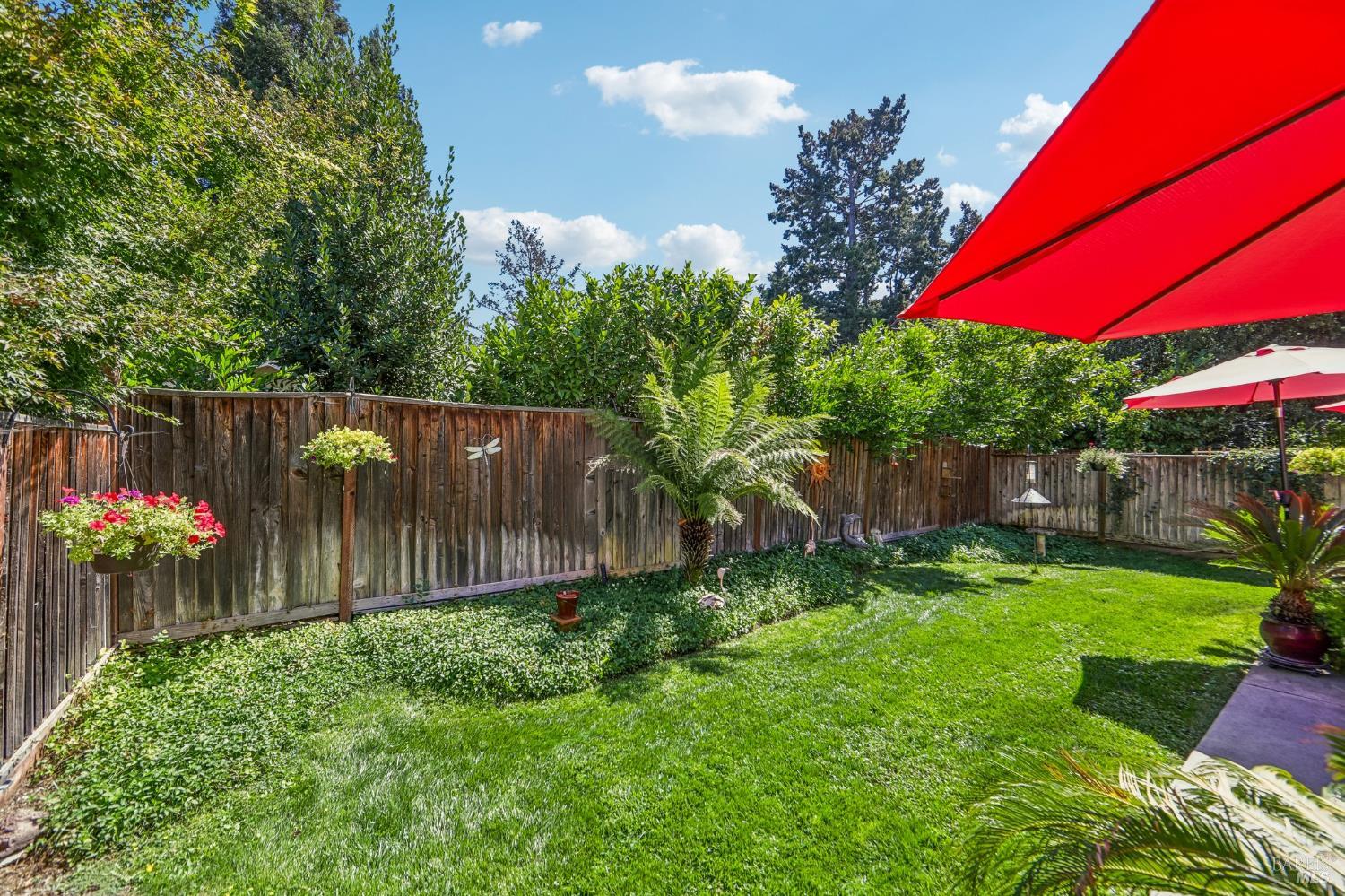 50 Windsor Court Napa CA 94558