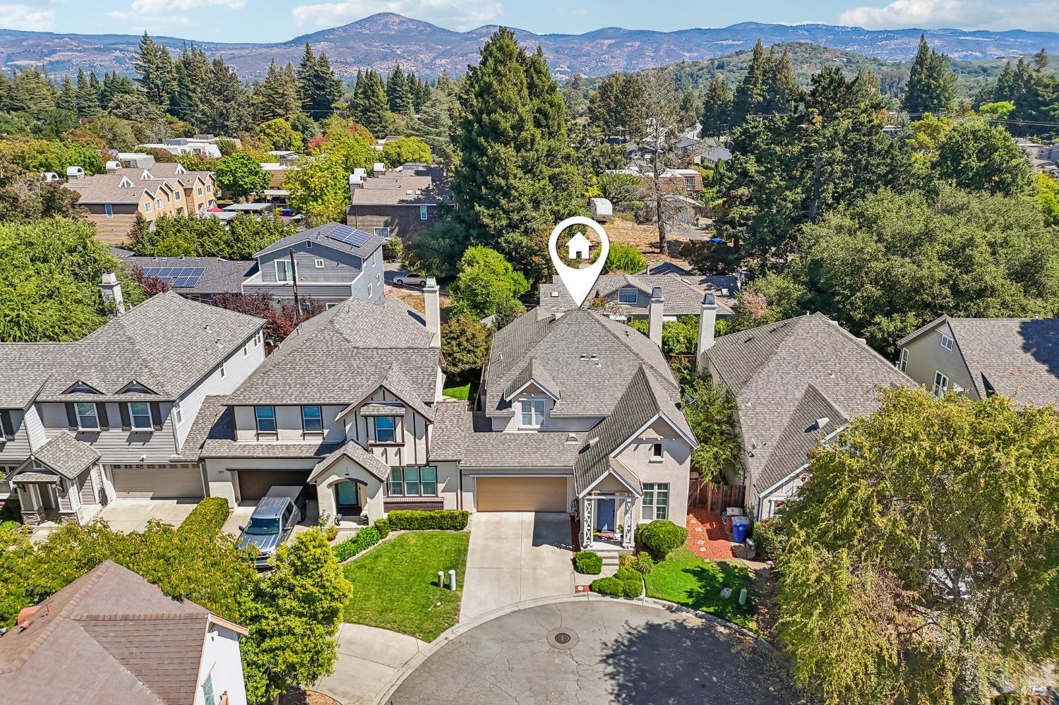 50 Windsor Court Napa CA 94558