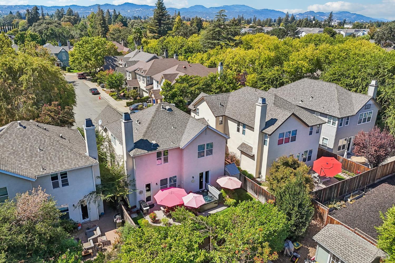 50 Windsor Court Napa CA 94558