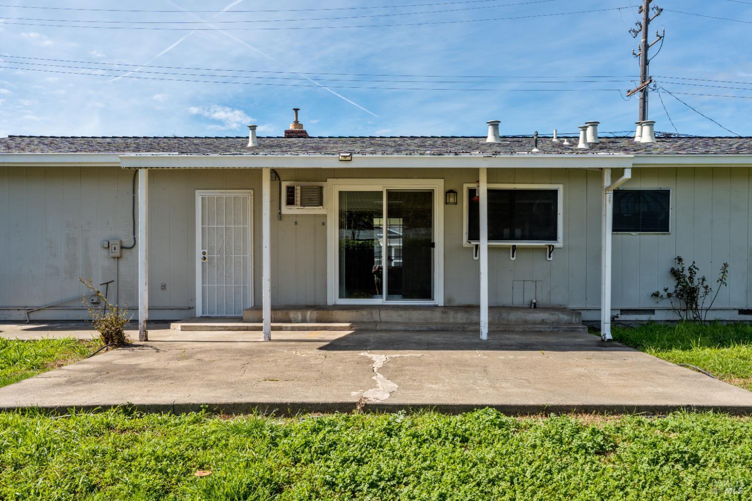 265 Oak Manor Drive Ukiah CA 95482