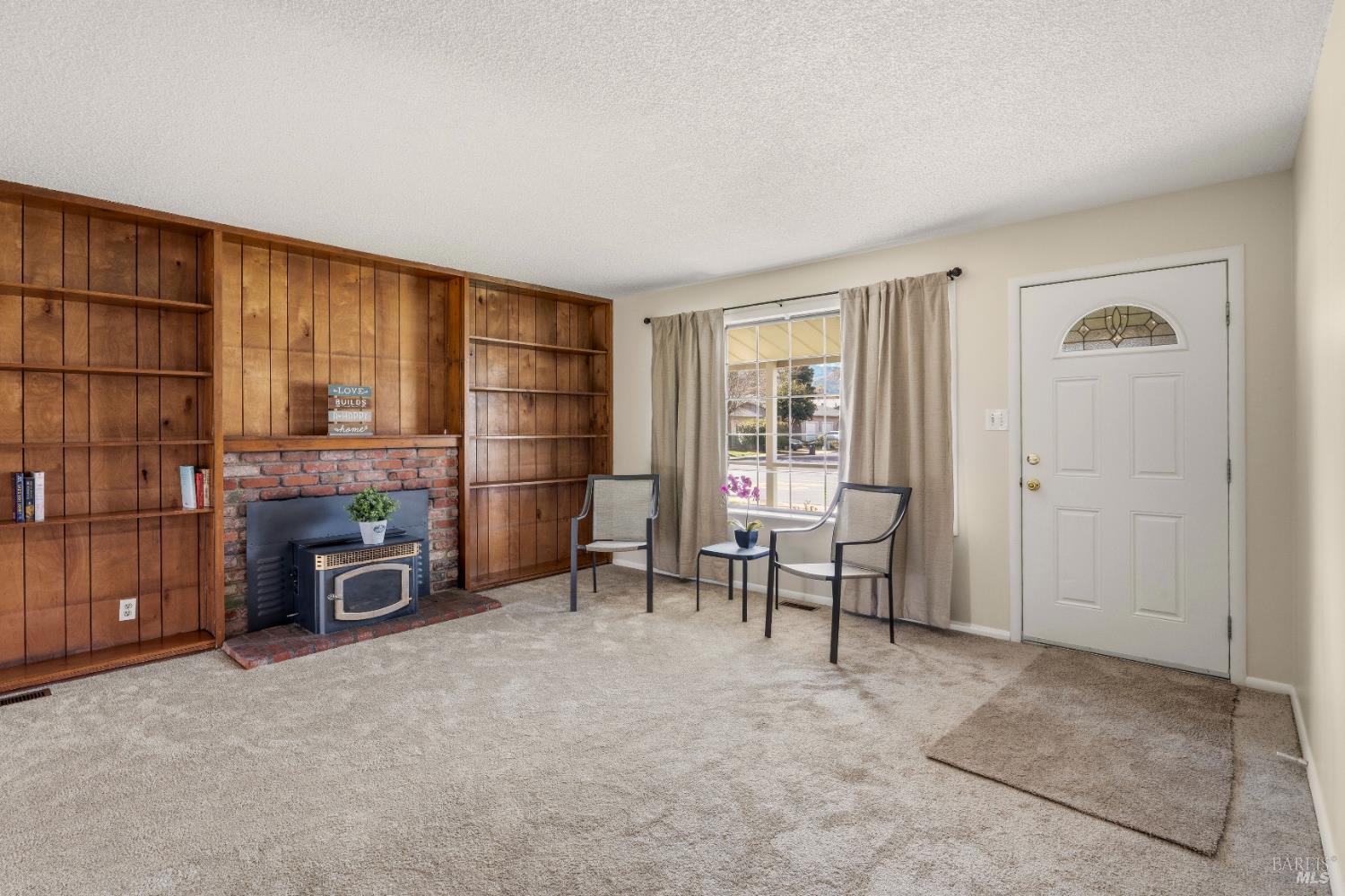 265 Oak Manor Drive Ukiah CA 95482