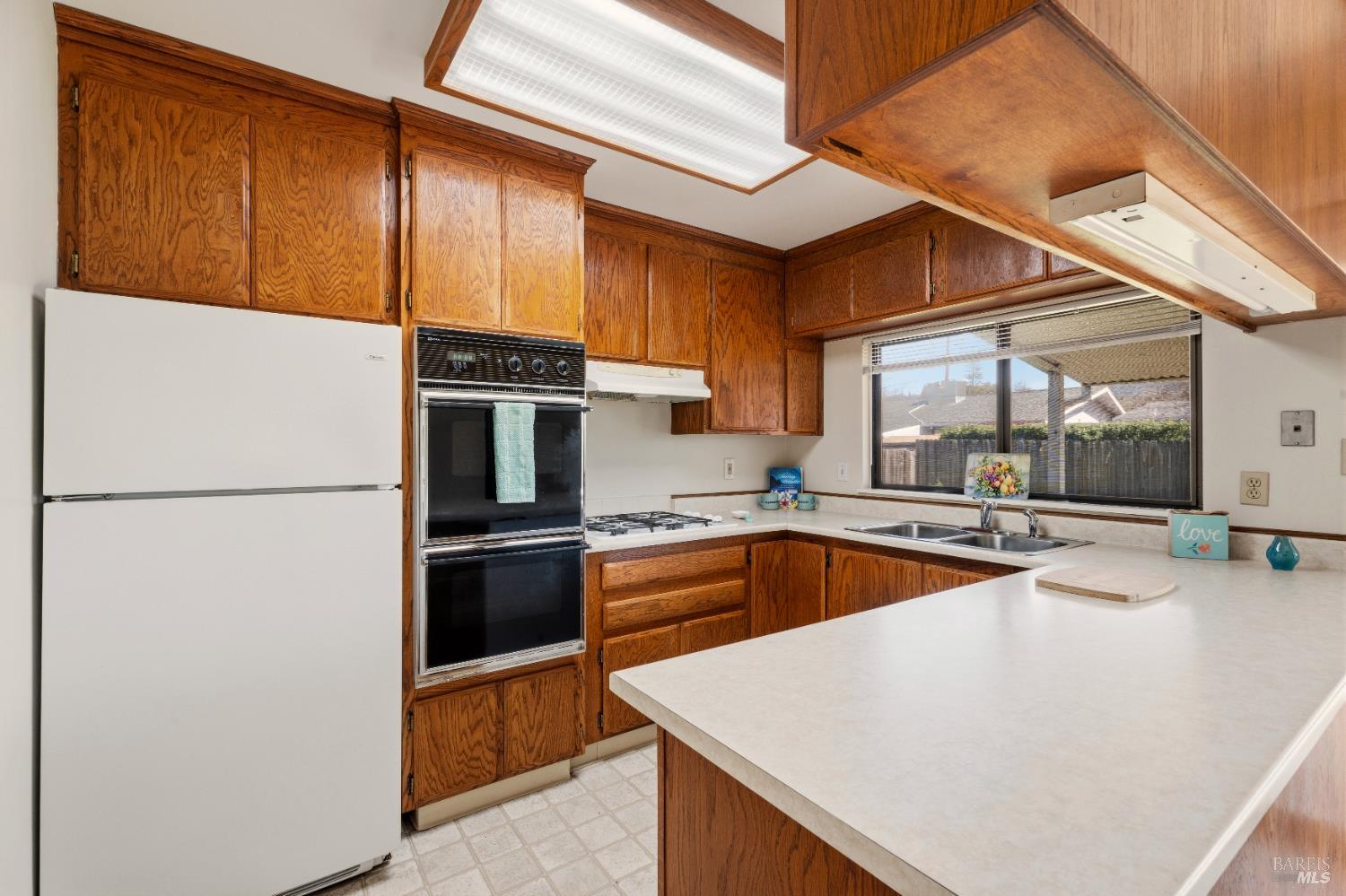 265 Oak Manor Drive Ukiah CA 95482