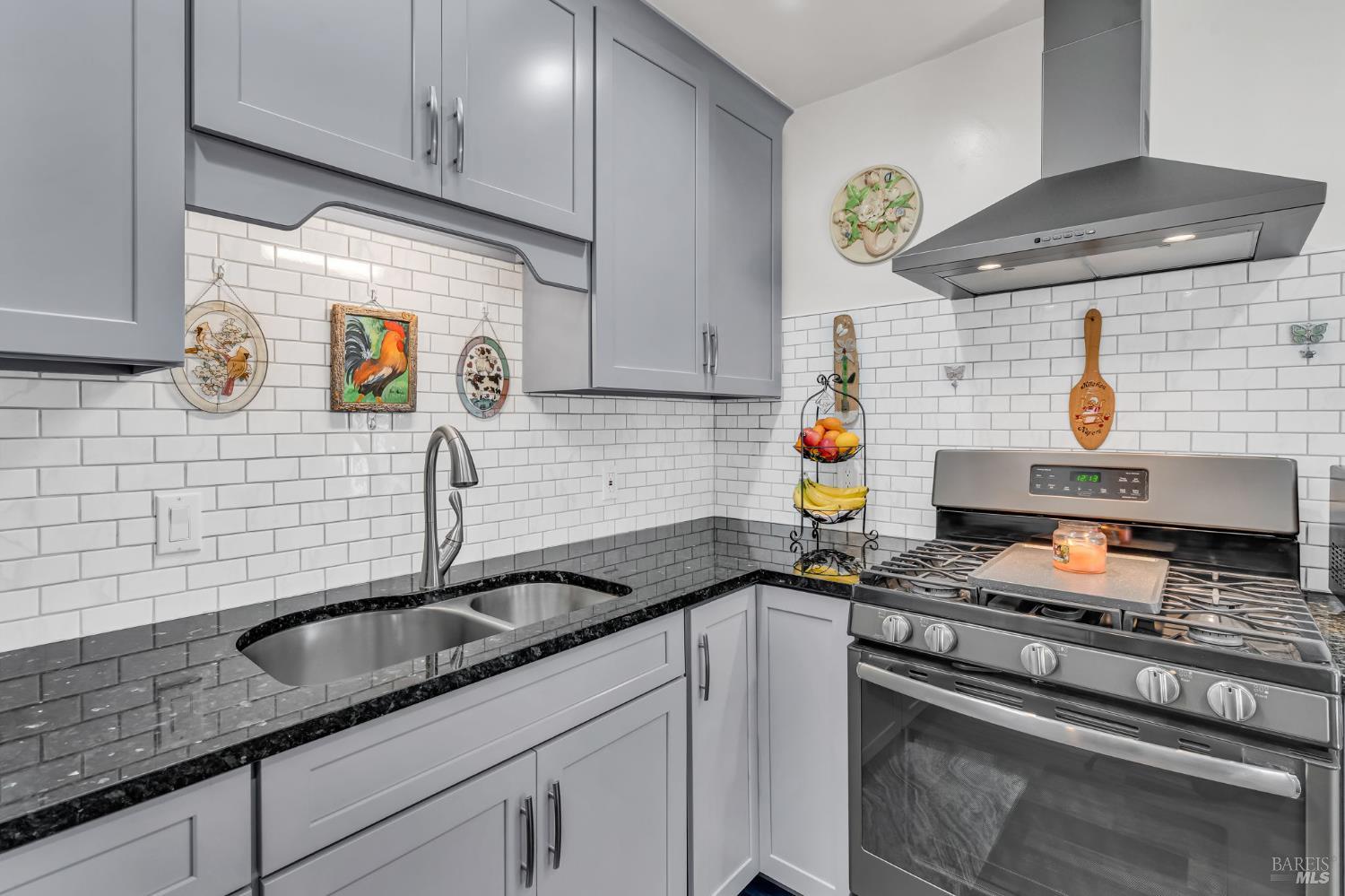649 Cedar Street Vallejo CA 94591