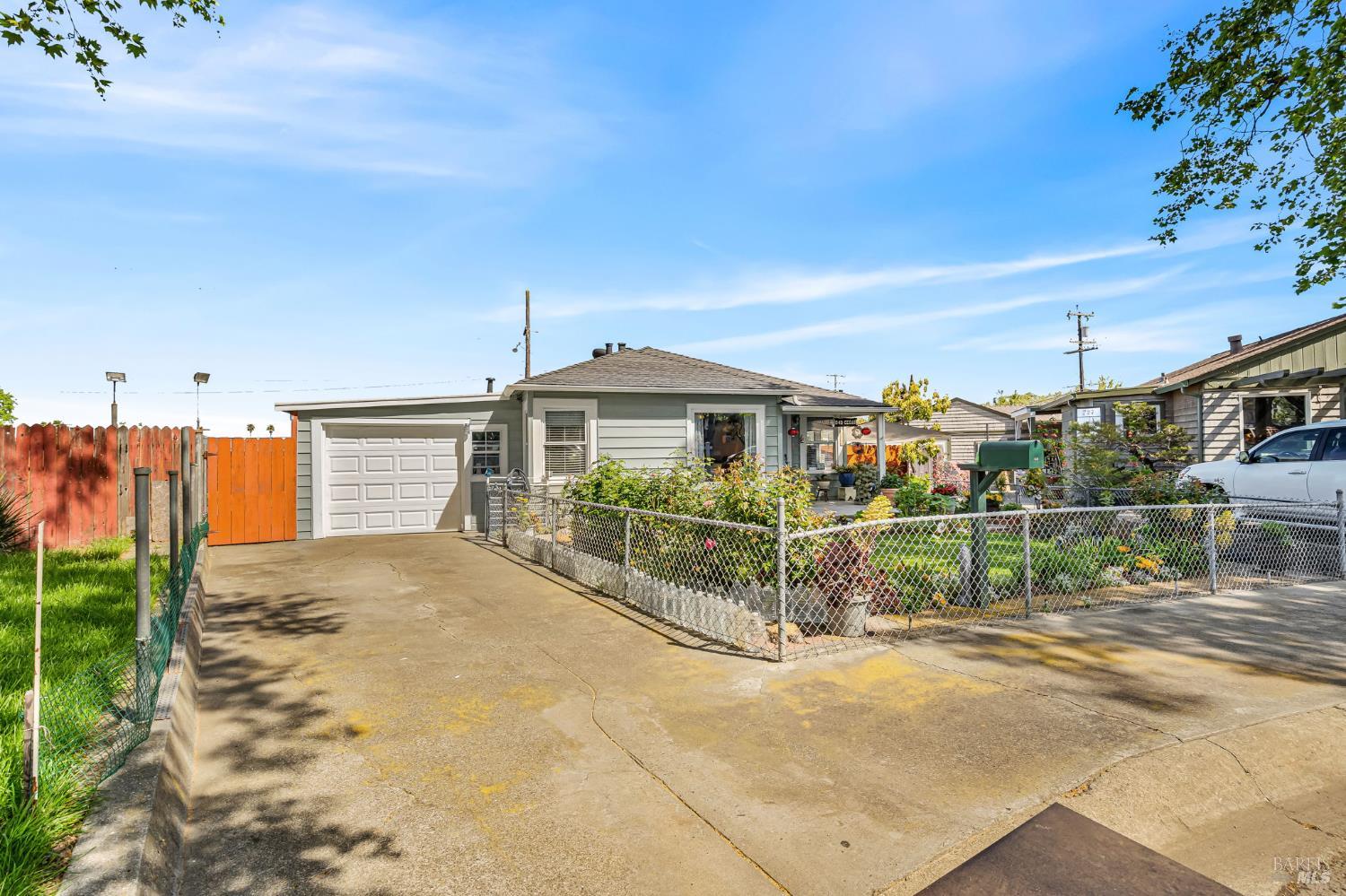 649 Cedar Street Vallejo CA 94591