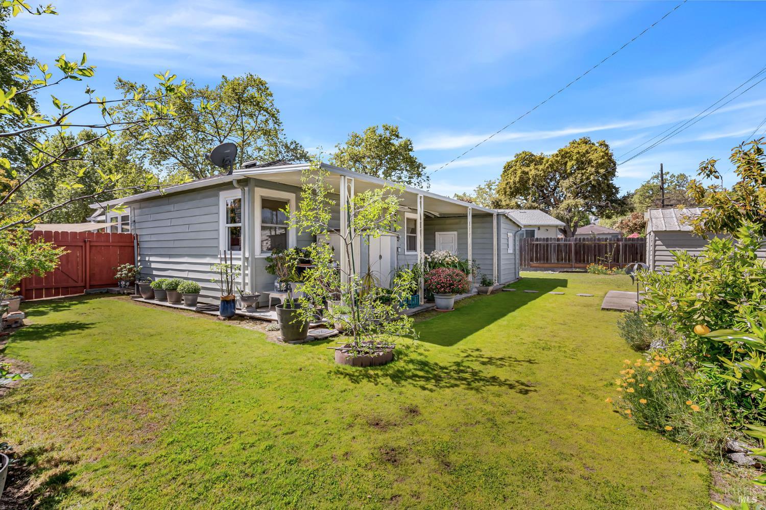 649 Cedar Street Vallejo CA 94591