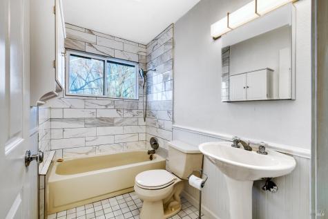 1534 Buchanan Street Novato CA 94947