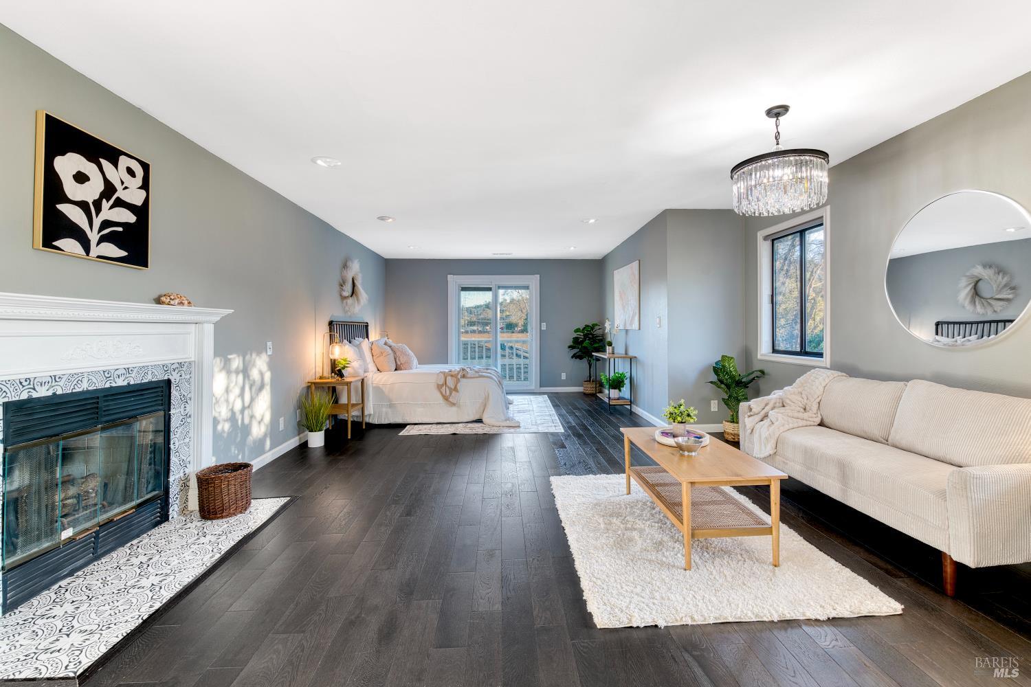 1534 Buchanan Street Novato CA 94947