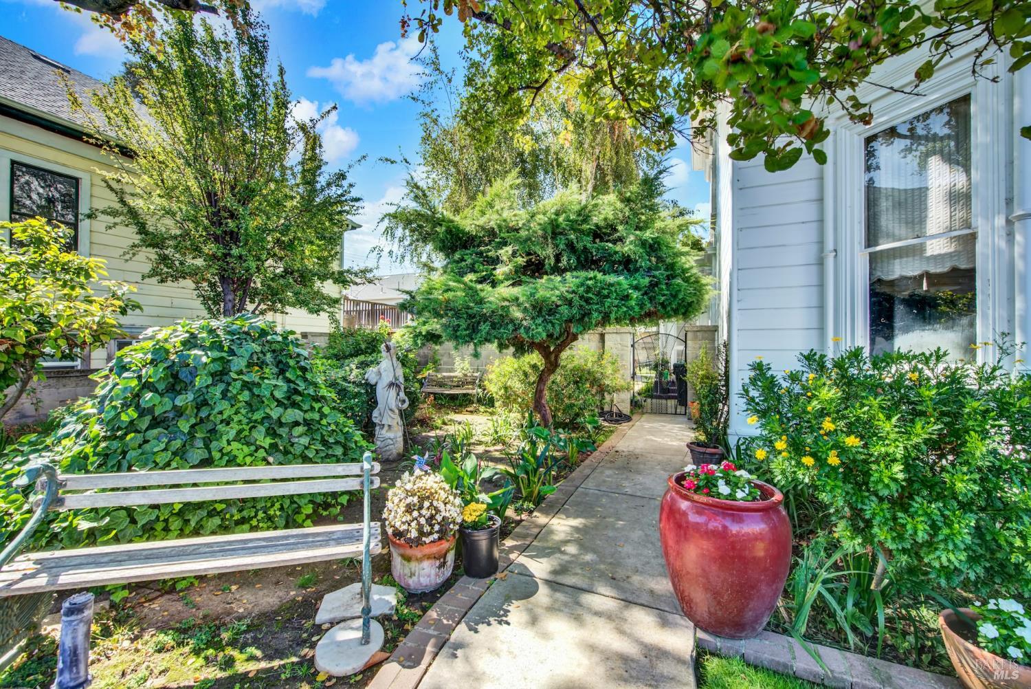 301 Morgan Street Suisun City CA 94585
