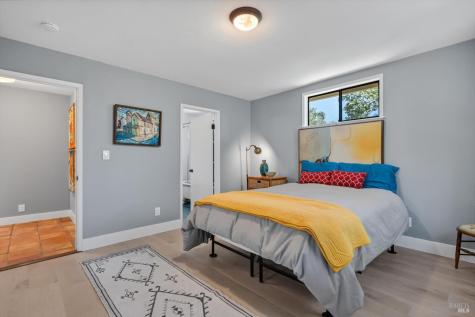 9459 Argonne Way Forestville CA 95436