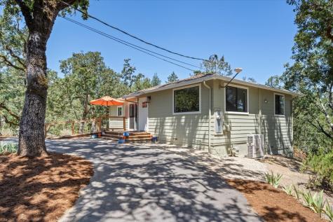 9459 Argonne Way Forestville CA 95436