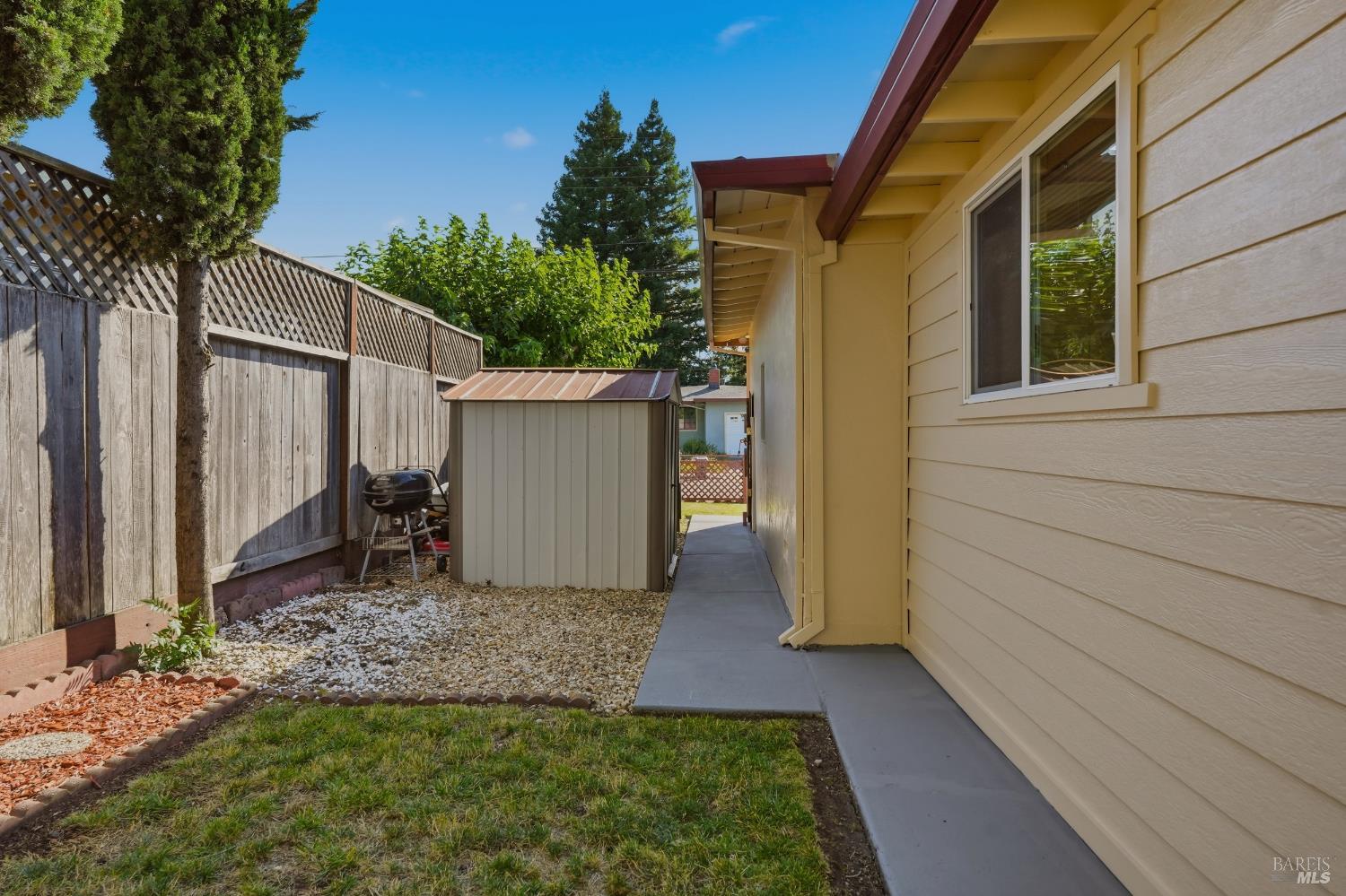514 Corlano Avenue Santa Rosa CA 95404