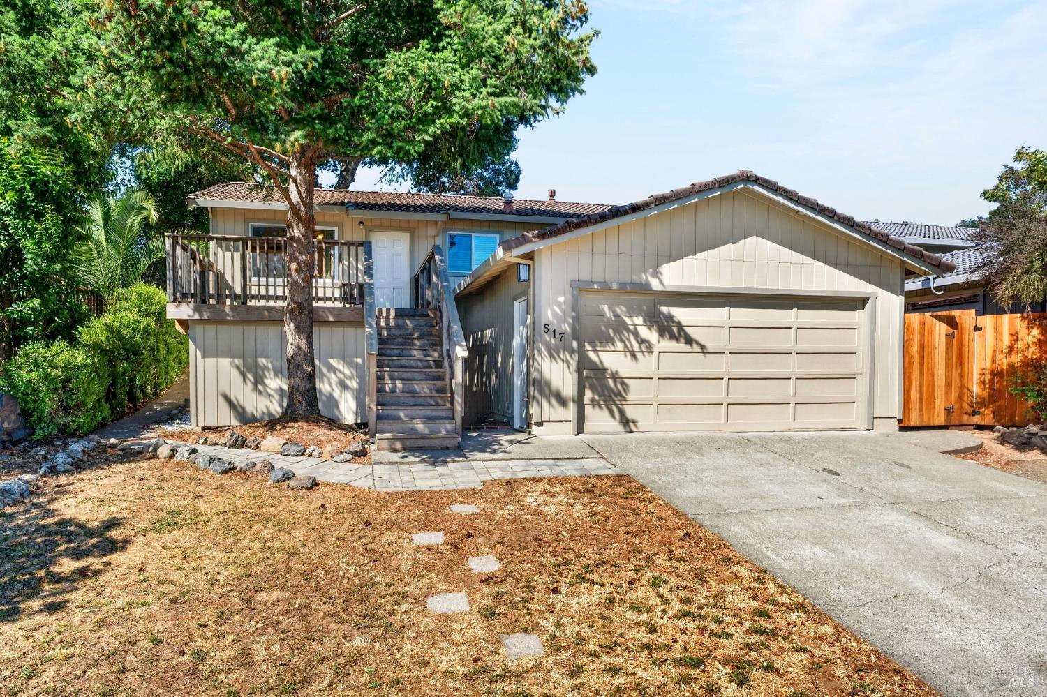 517 N Jefferson Street Cloverdale CA 95425