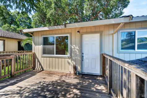 517 N Jefferson Street Cloverdale CA 95425