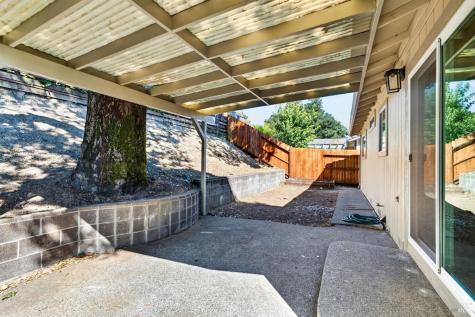 517 N Jefferson Street Cloverdale CA 95425