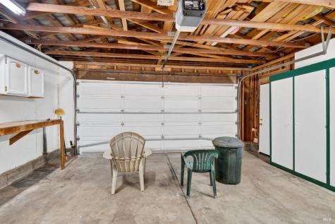 517 N Jefferson Street Cloverdale CA 95425