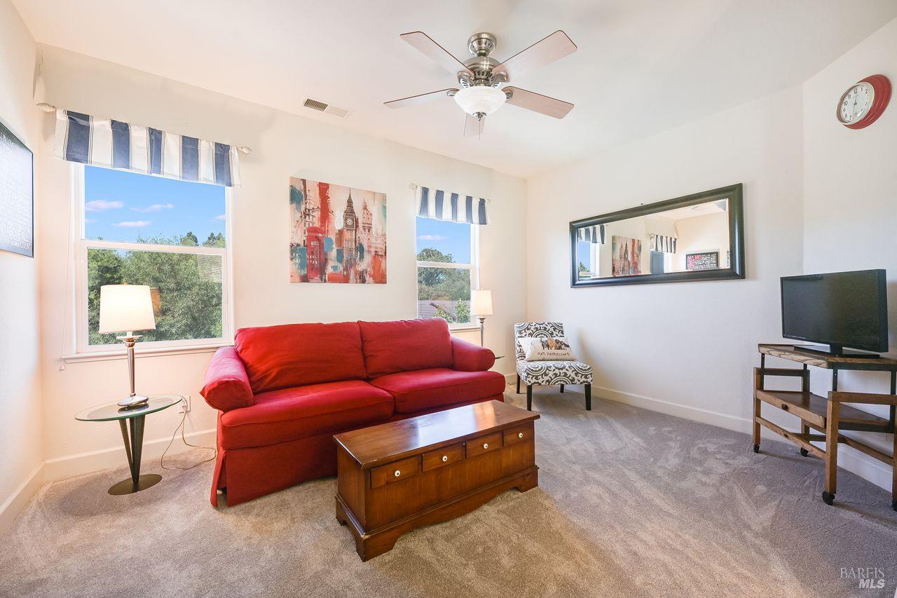 415 Decanter Circle Windsor CA 95492