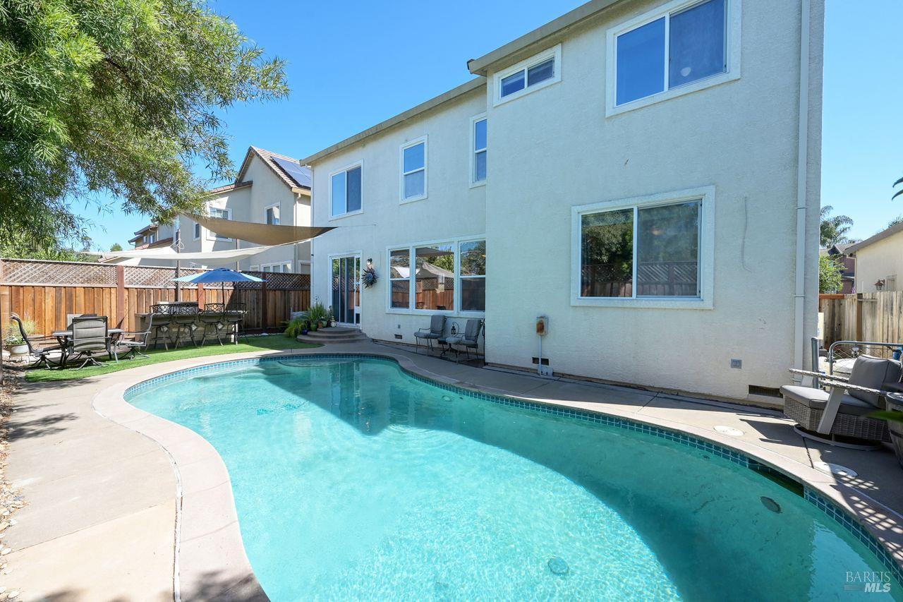 415 Decanter Circle Windsor CA 95492