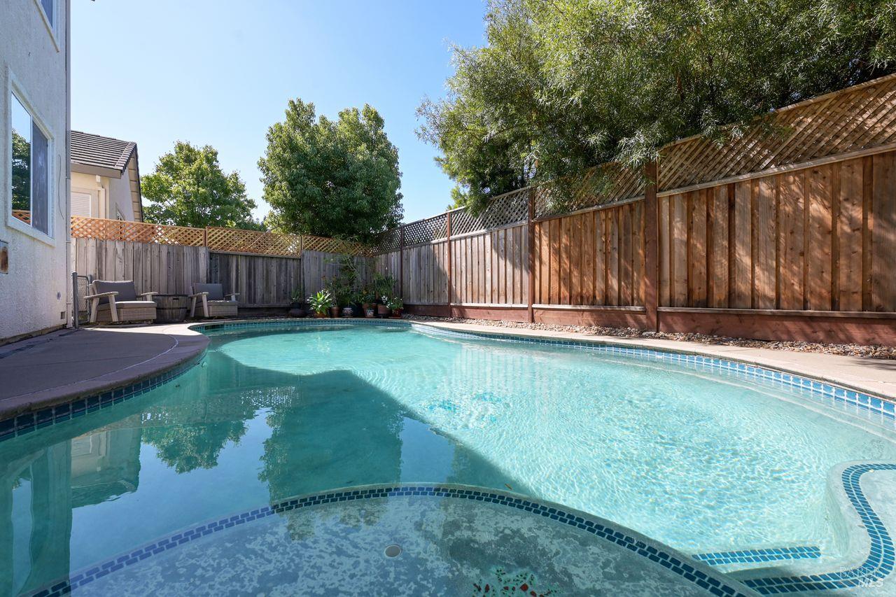 415 Decanter Circle Windsor CA 95492