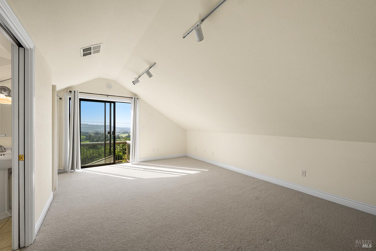 167-165 Mountain Meadow Lane Santa Rosa CA 95404