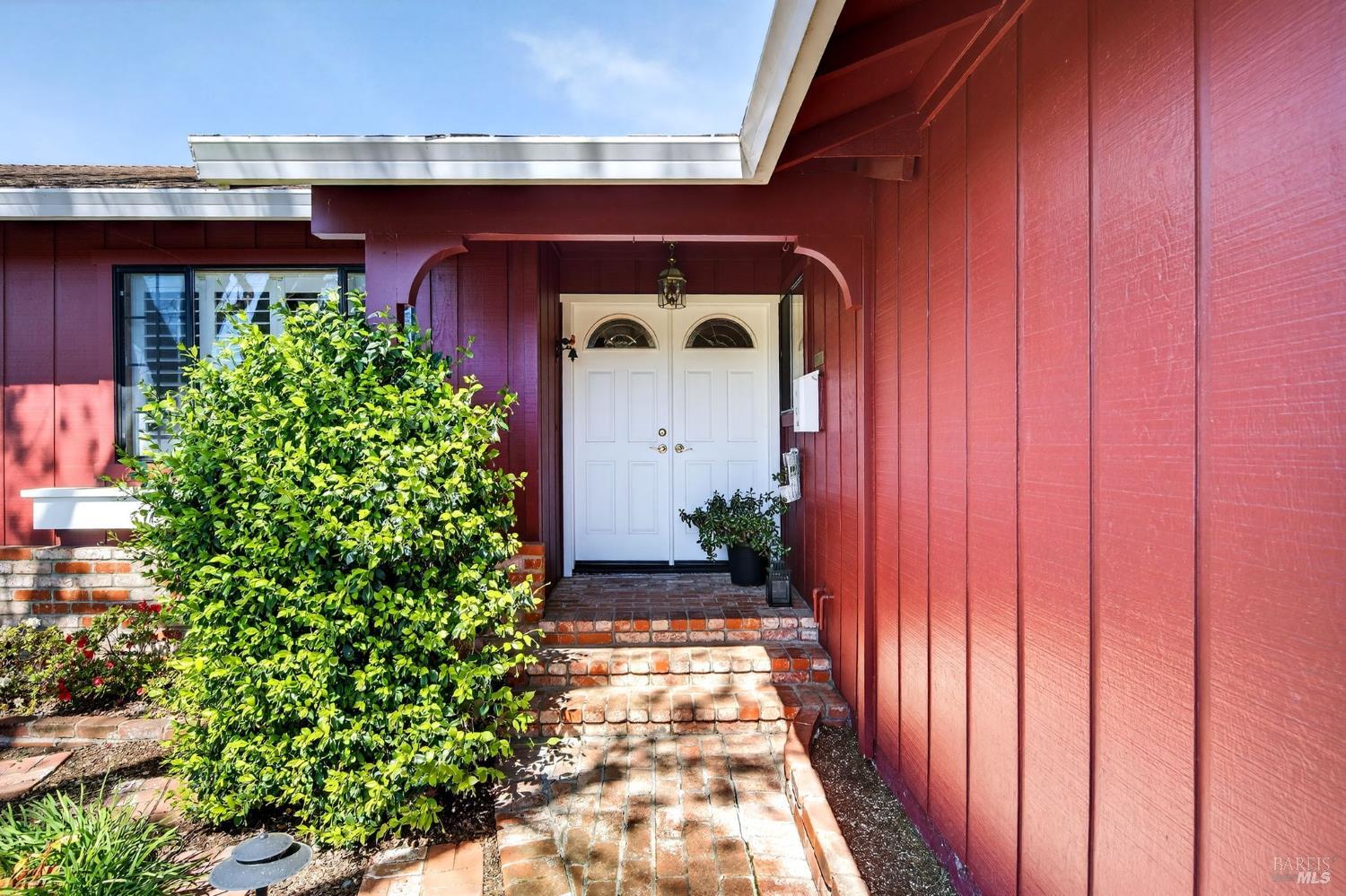 309 Twin Oaks Way Healdsburg CA 95448