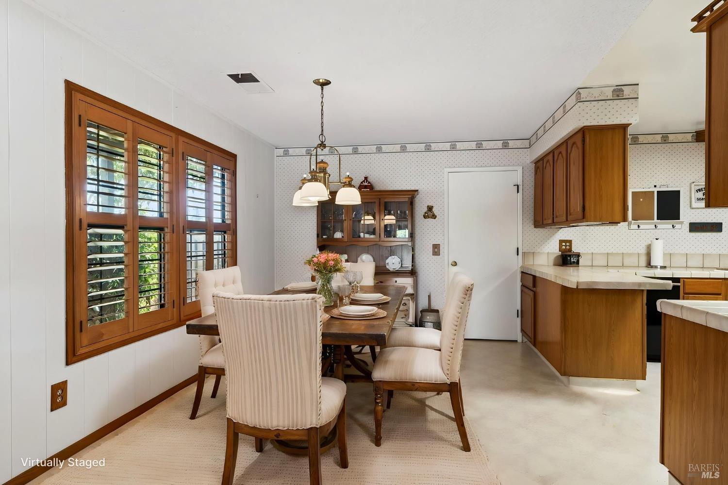 309 Twin Oaks Way Healdsburg CA 95448