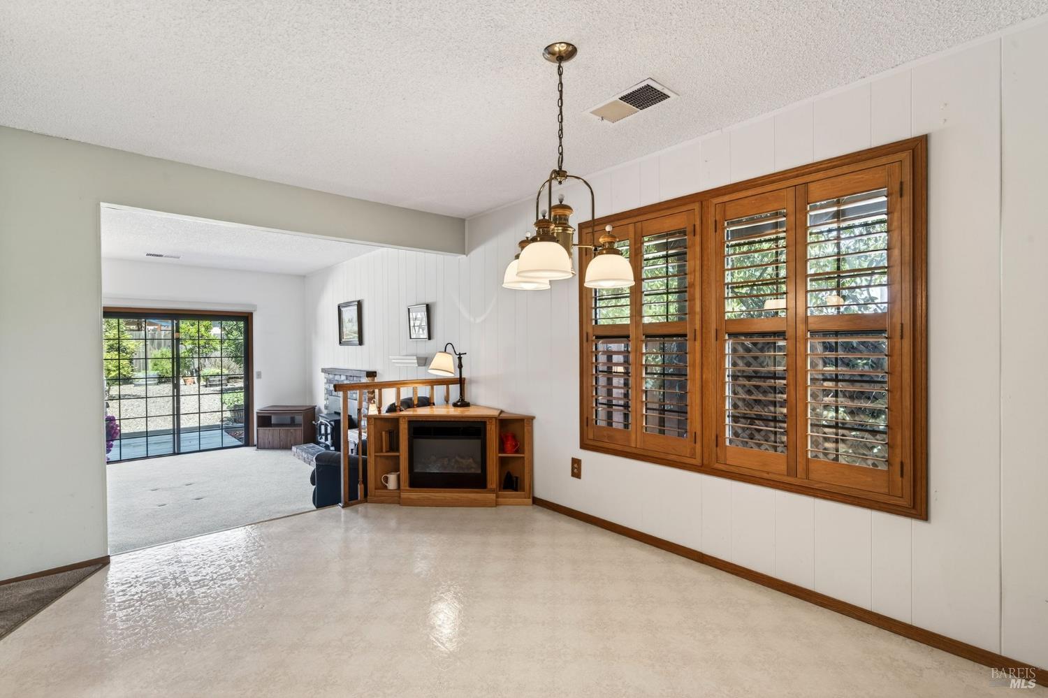 309 Twin Oaks Way Healdsburg CA 95448