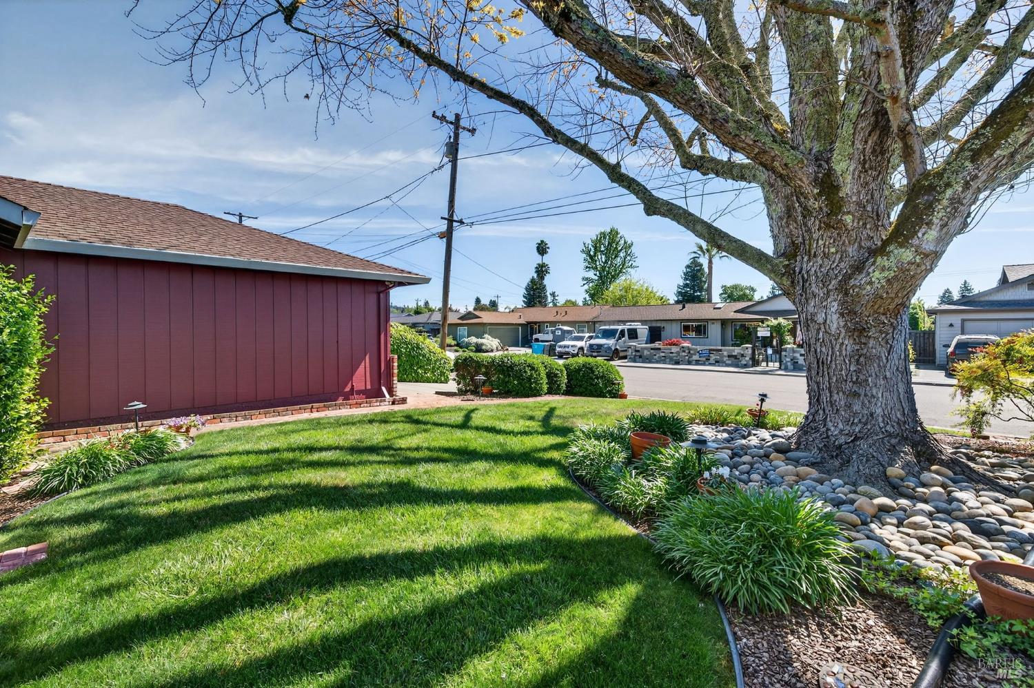 309 Twin Oaks Way Healdsburg CA 95448