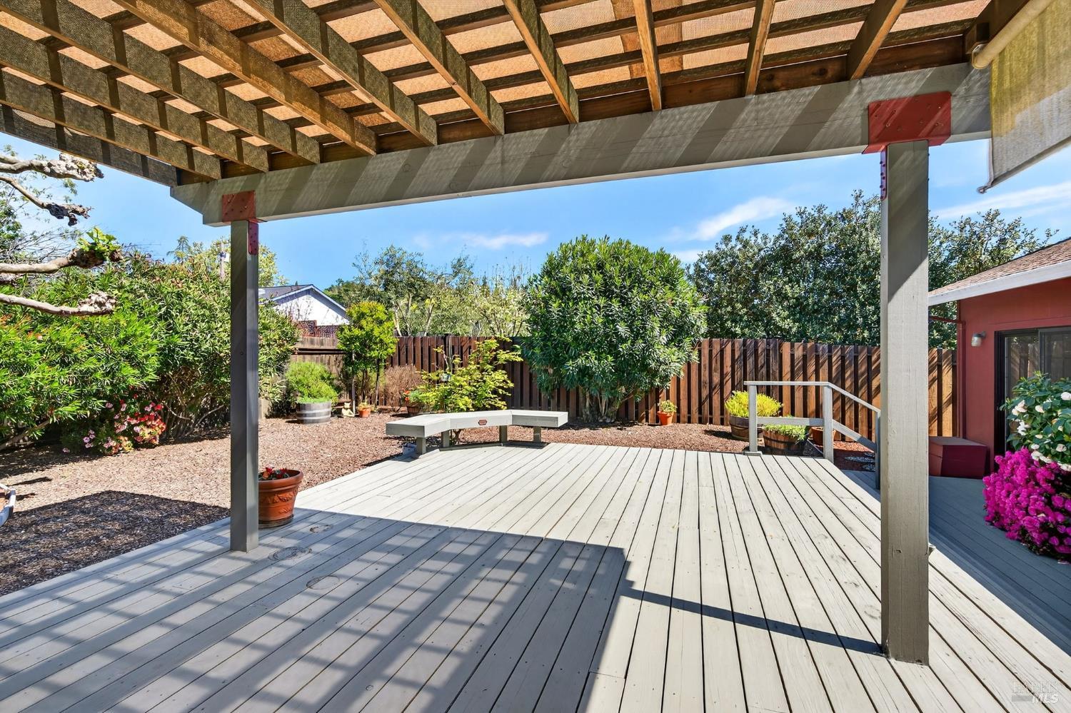 309 Twin Oaks Way Healdsburg CA 95448