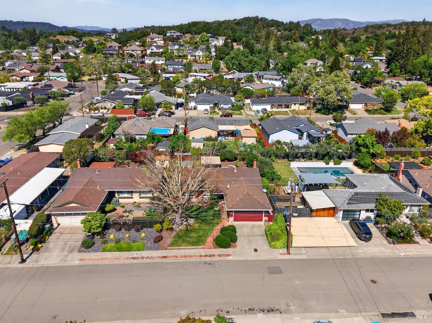 309 Twin Oaks Way Healdsburg CA 95448