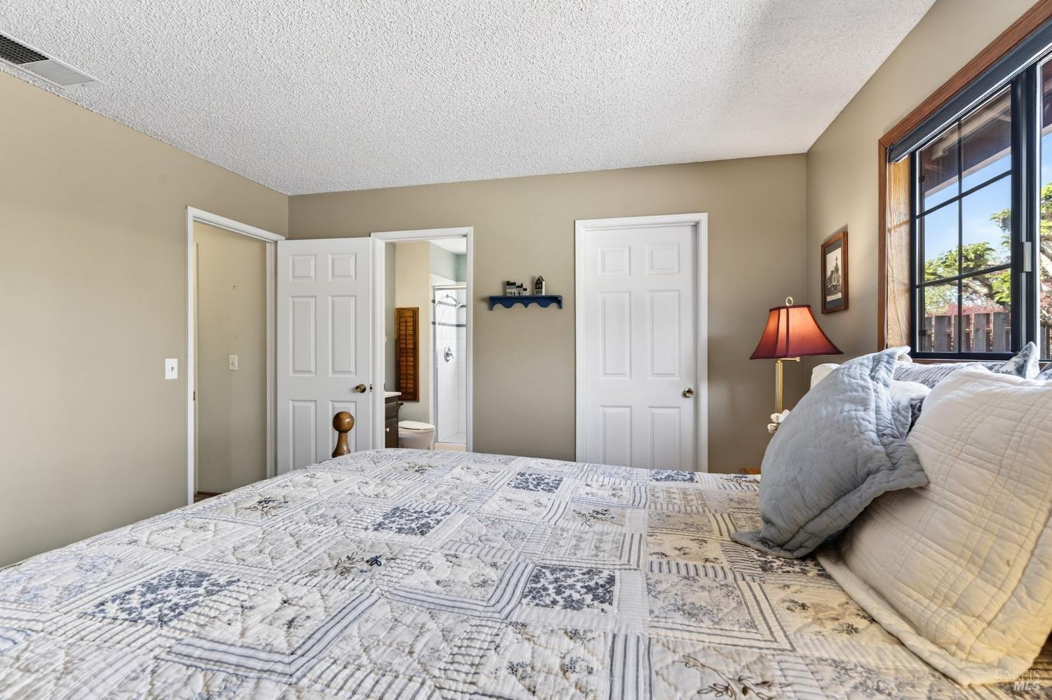 309 Twin Oaks Way Healdsburg CA 95448