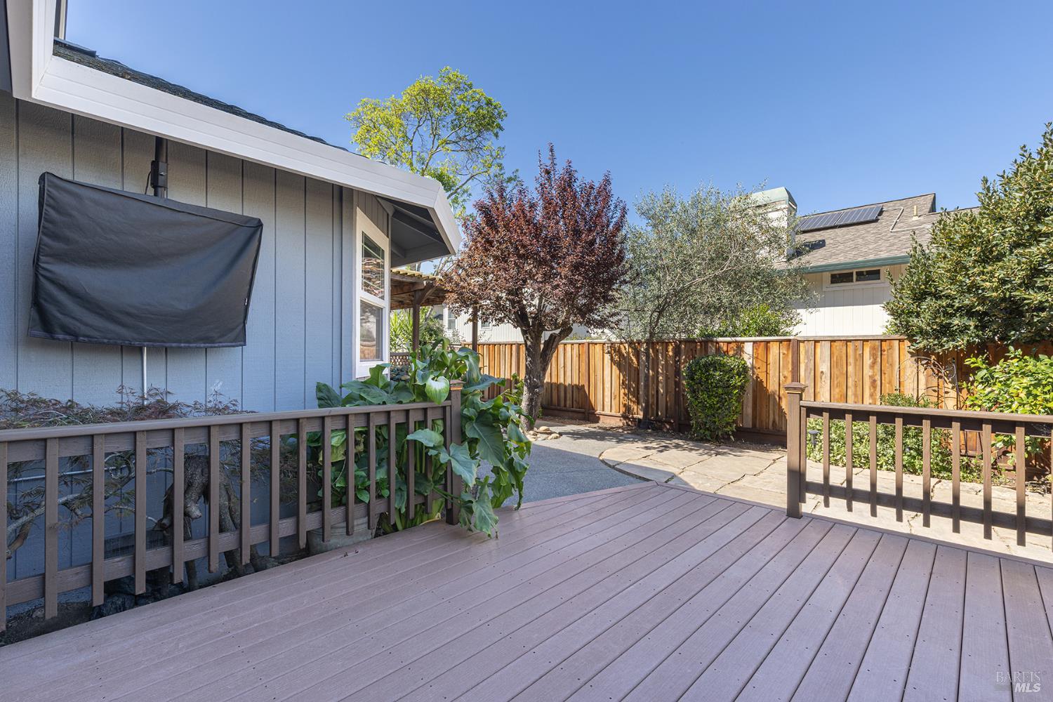 2183 Warwick Drive Santa Rosa CA 95405