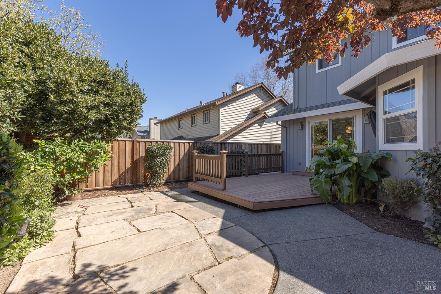 2183 Warwick Drive Santa Rosa CA 95405