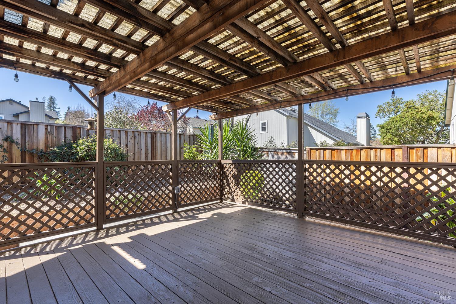 2183 Warwick Drive Santa Rosa CA 95405