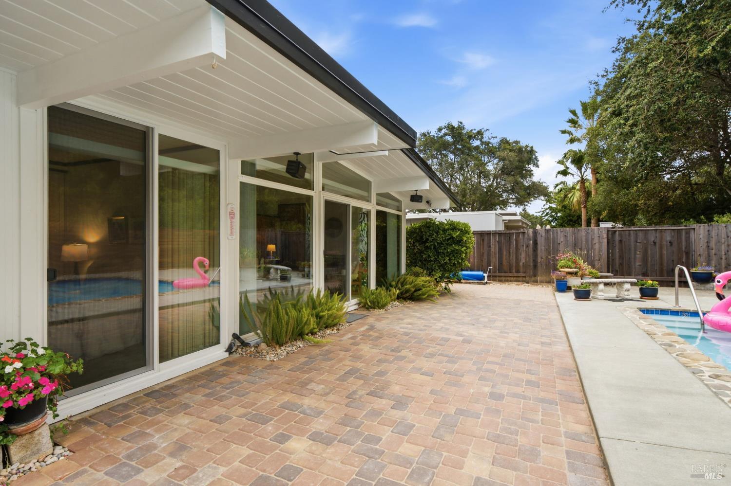 913 Appleberry Drive San Rafael CA 94903