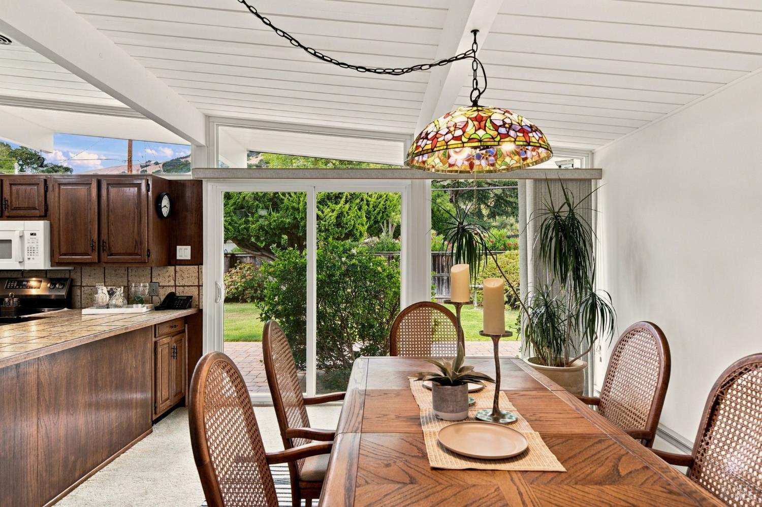 913 Appleberry Drive San Rafael CA 94903