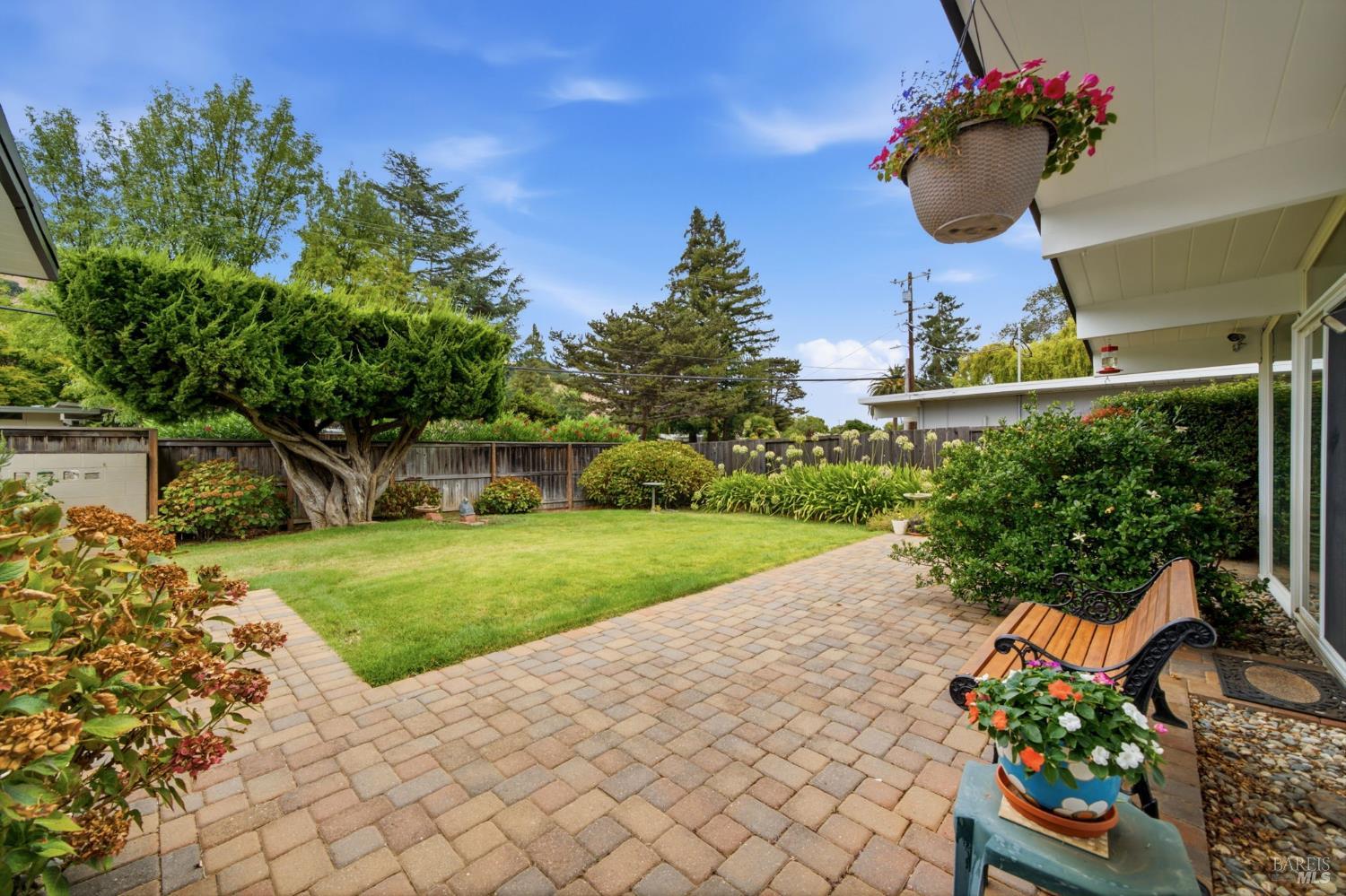 913 Appleberry Drive San Rafael CA 94903