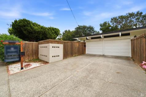 913 Appleberry Drive San Rafael CA 94903