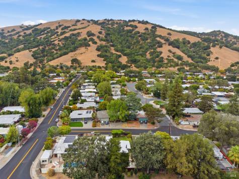 913 Appleberry Drive San Rafael CA 94903