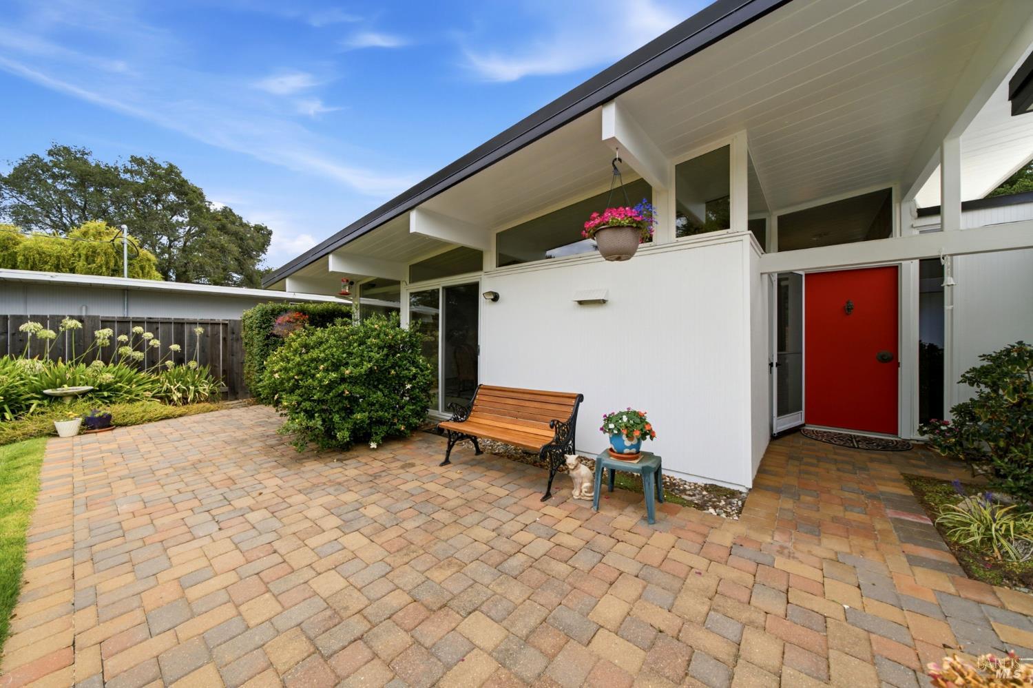 913 Appleberry Drive San Rafael CA 94903