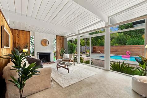 913 Appleberry Drive San Rafael CA 94903