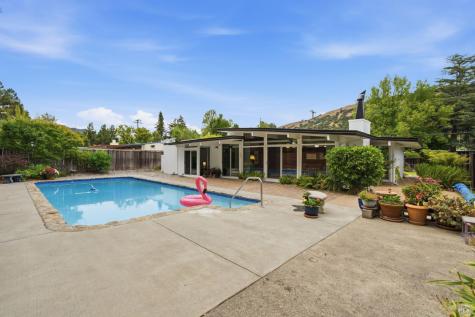 913 Appleberry Drive San Rafael CA 94903