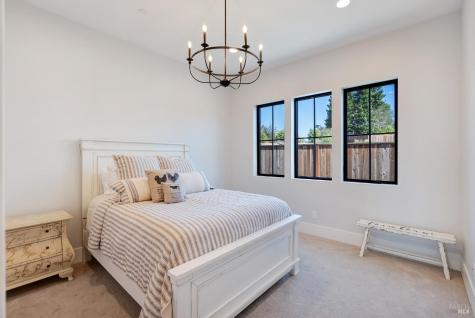 3724 Stanhope Court Santa Rosa CA 95404
