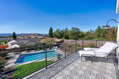 3724 Stanhope Court Santa Rosa CA 95404