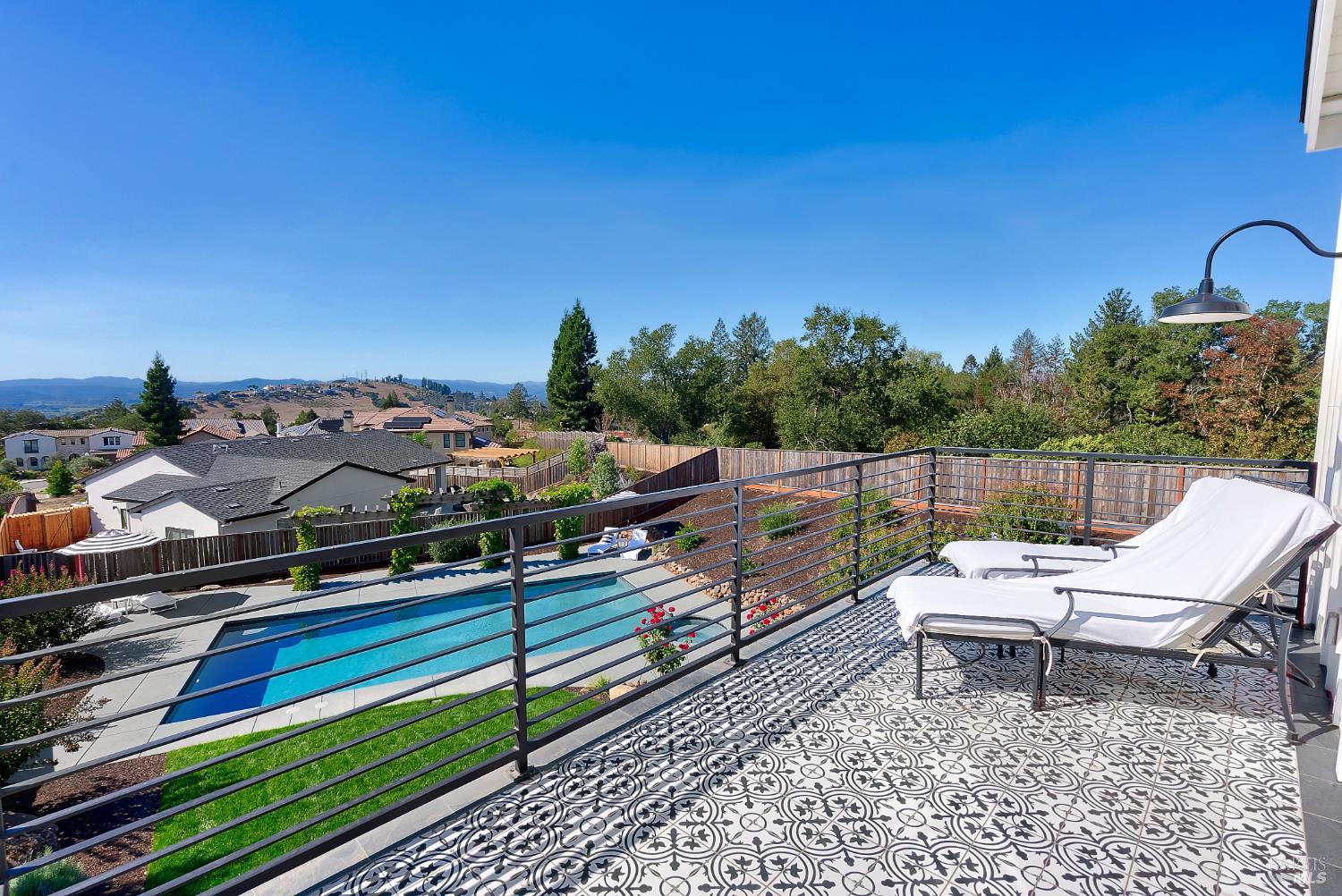 3724 Stanhope Court Santa Rosa CA 95404