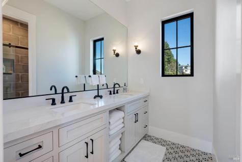 3724 Stanhope Court Santa Rosa CA 95404
