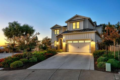 3724 Stanhope Court Santa Rosa CA 95404