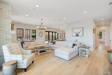 3724 Stanhope Court Santa Rosa CA 95404