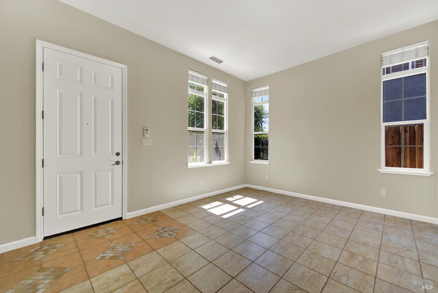 371 Mountain Meadows Drive Fairfield CA 94534