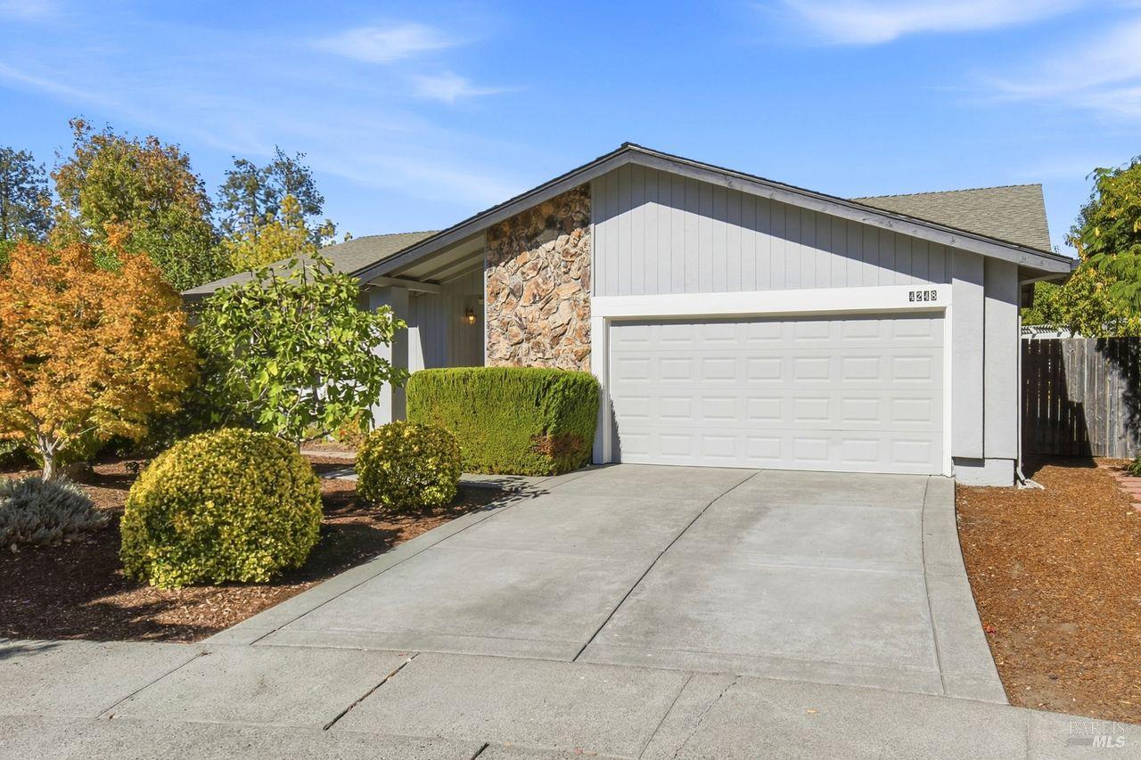 4248 Leafwood Circle E Santa Rosa CA 95405